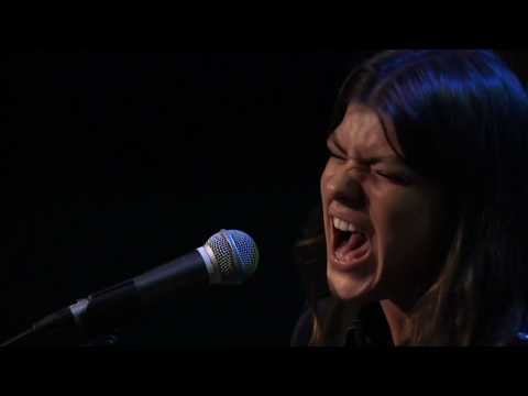 Donna Missal - Keep Lying [Live In The Lounge]