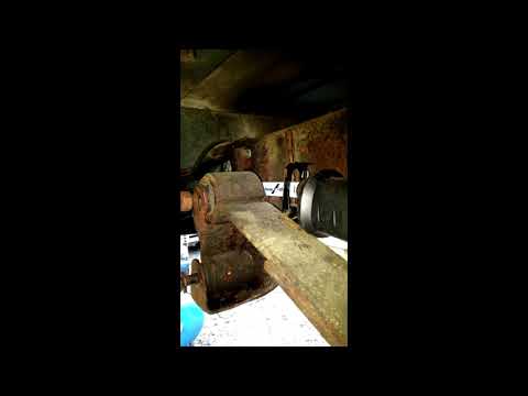 Removing rusted bolts from leaf spring bushing