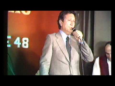 I' Grillo canterino di Gianfranco D'Onofrio. Narciso Parigi live in: I Gitani. Canale 48. 21 6 1977.