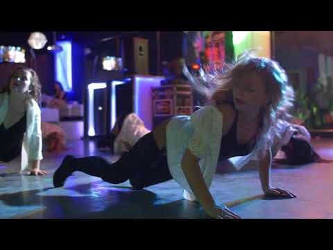 Aura Studio Floorplay Choreo