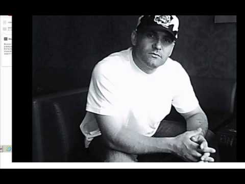 Mr Elvis - Me Henen Mbi Kapele ( Official Song )