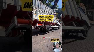 Download lagu Miniatur truk melaju oleng sampai pintu nya terbuka #shorts #reactionvideo #react #eldanboy mp3
