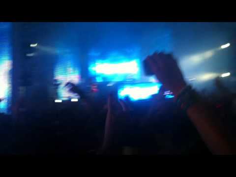 Bingo Players at Audiotistic 2011: Afrojack - Give Me Everything (Tonight) (Bingo Players Remix)