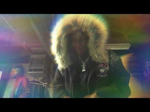 (BMG) Tiny moe and run it up Rio-talking about it