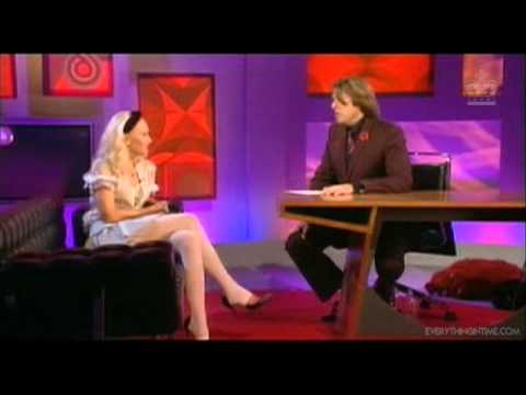 Gwen Stefani - Interview [Johnathan Ross Show 11.06.2004]