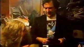 Takin' Over the Asylum (1994) - S1E2