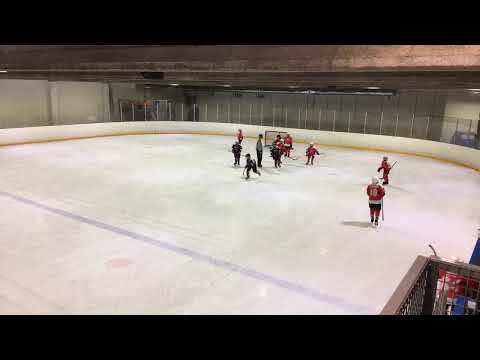 JYP E2-09 1.2.2020 JYP punainen - KieHa punainen