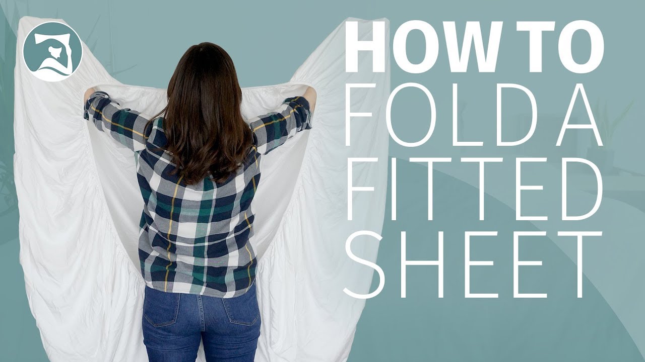 How To Fold A Fitted Sheet - THE EASIEST AND QUICKEST WAY!