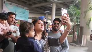 Govinda With Wife  And Mikka singhSpotted At Airport Arrival