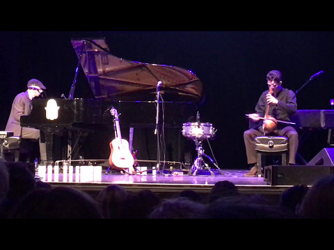 "Ulai Ha'Pa'am (Maybe This Time)" - Farzin Dehghan & Idan Raichel