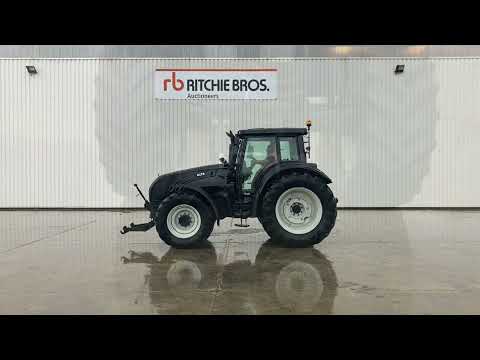 2014 Valtra T182 Versu 4WD Agricultural Tractor I St Aubin, France Auction - 27 & 28 September