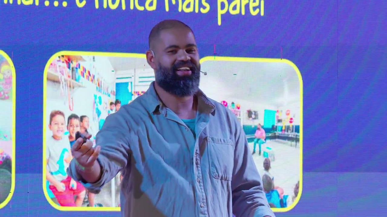 “A página que mudou tudo.” | Tiago Silva | TEDxVITA School Youth