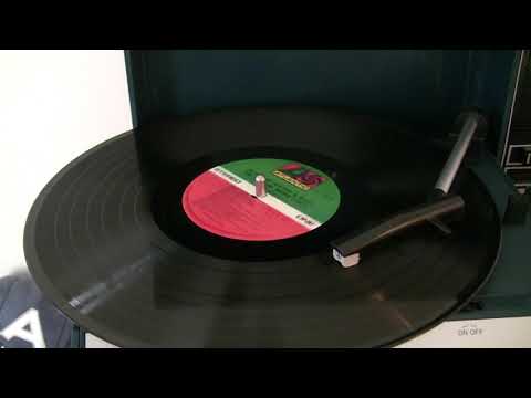 The Bar Kays-Soul Finger