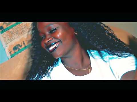 Pilate Lil Wizz Feat. Lala Consias - Holiday (Official Video)