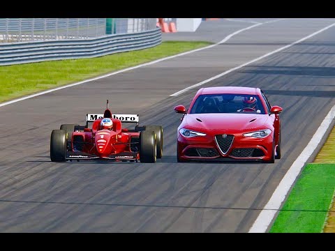 Alfa Romeo Giulia Quadrifoglio vs Ferrari F1 1996 - Monza