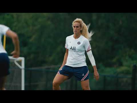 Pixstory & Paris Saint-Germain Féminine join forces | #WriteToBeYou