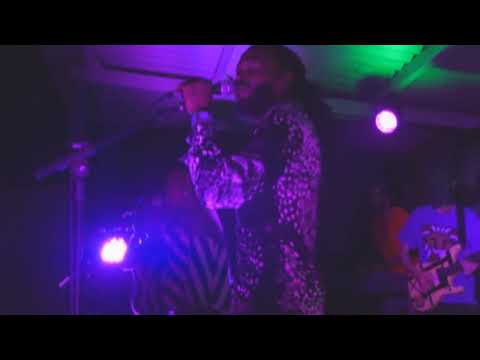 Al Griffiths (The Gladiators) e Zion Sounds  Praia da Taiba - Mix up - Tugga Inna Production