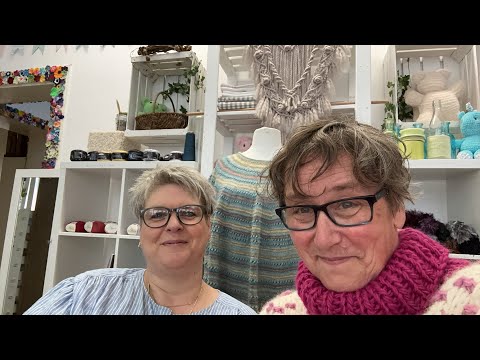 Woolhouse - KAL Kerstiny Love Part 4 Sleeve Knitting