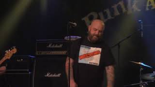 Angelic Upstarts - Last Night Another Soldier (Punk And Disorderly 2016 Berlin) [HD]