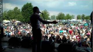 Si Cranstoun (Live) - &#39;Dynamo&#39; at Americana 9 July 2011