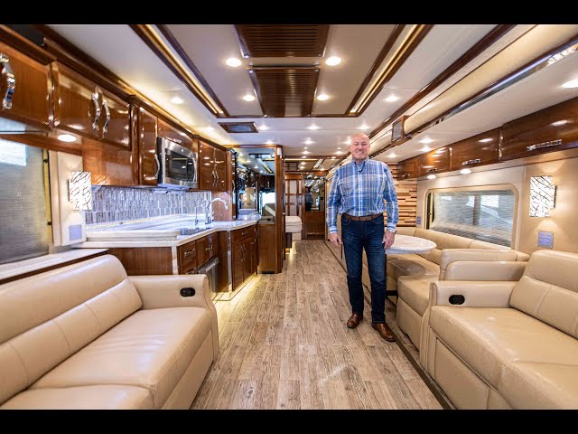 Preview image of 2016 Newmar King Aire 4519 (17U210910) youtube video