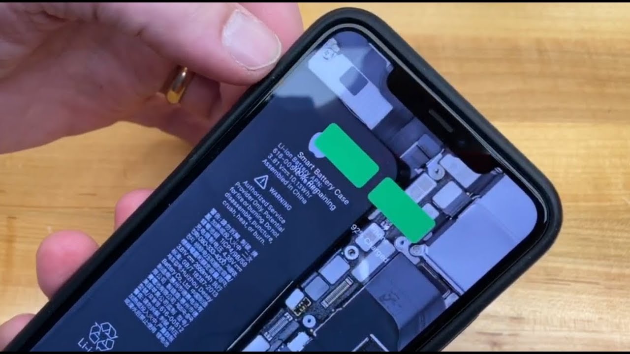 Apple iPhone 11 Pro Max does fit the Apple Smart Battery case meant for the XS Max, but...