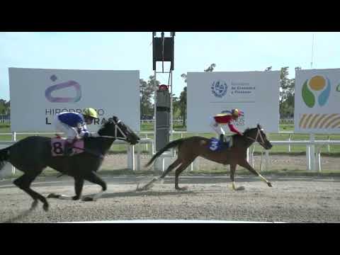 221118 c06 - LINDA CHINA - HIPODROMO LAS PIEDRAS