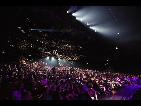 Chonabibe & Tomasz Momot Orkiestra - CHODZĘ WŁASNYMI DROGAMI