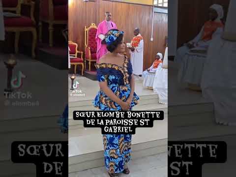 Bonnette elombe, une &eacute;toile qui nous quitte trop t&ocirc;t, repose en paix madame #elombe #amour #bonnet