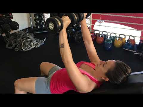 Supino Inclinado com halteres