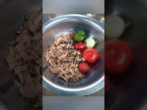 How to cook soya chunks || 3 ingredients|| on a low budget in Zambia 2021...