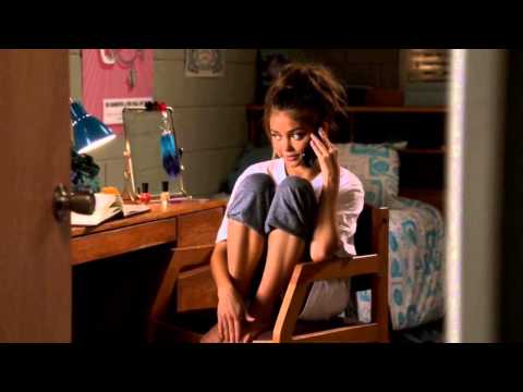 Phil and Claire Leave Haley at College