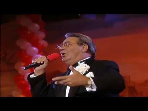 Erwin Gehring als Kölscher Caruso bei Karneval Köln 2002