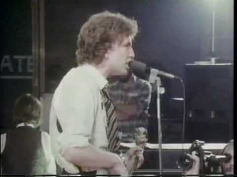 Tom Robinson Band - Glad To Be Gay (Manchester 1977)