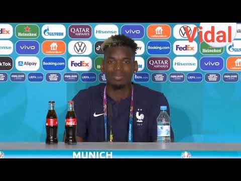 #Reacção do #Pogba, depois do #CR7 tirar os litros da #Coca #Cola em coletiva de #imprensa.