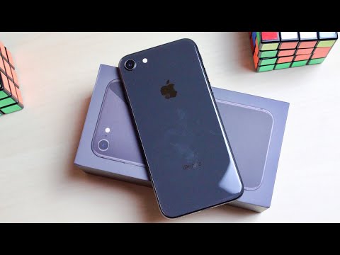 iPHONE 8 Unboxing + Impressions! (Space Gray)
