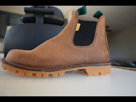 Jim Green Boots Review- Stockman in Fudge Color w/Honey Sole, Chelsea Style Farm Boot