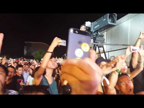 Ultra Singapore 2016 Axwell