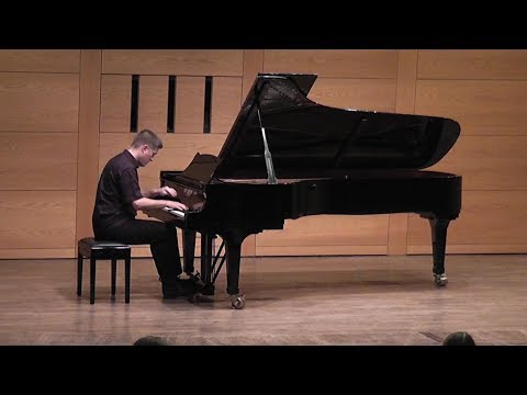 M. Mussorgsky: Promenade & Gnomus (Lars David Kellner, piano)