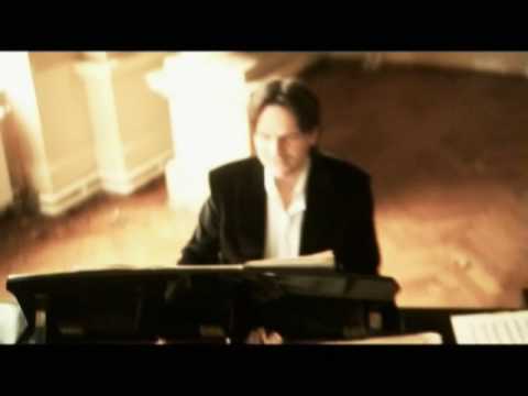 IVO GAMULIN GIANNI - DAJ MI JEDAN RAZLOG (DORA 2009)