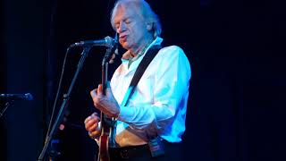 JUSTIN HAYWARD: &quot;BLUE GUITAR&#39;  live at City Winery NYC 8/16/18