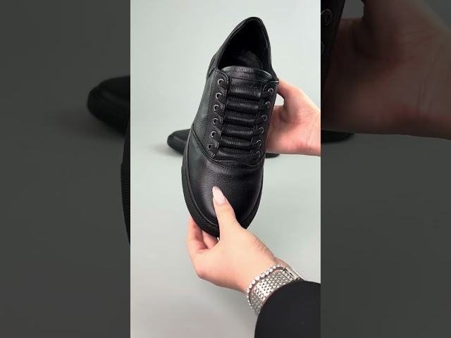 Чоботи жіночі шкіряні байка хутро 592641 Чорний Кеди чоловічі шкіряні 4S 581934 Чорні