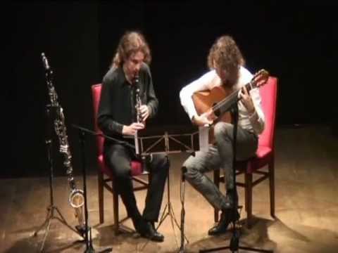 Inventionis Mater - Absolutely Free (Frank Zappa).