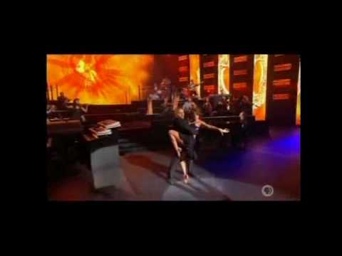 Yanni - Quédate conmigo featuring Ender & Chloe