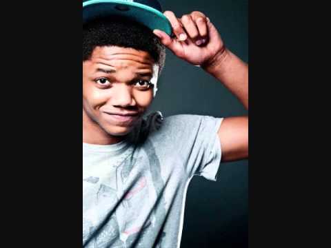 Track WreckerZ Clown (Remix to Tyga Heisman).wmv