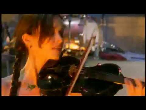 The Corrs - Toss The Feathers (Live @ Lansdowne Road 1999)
