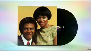 Johnny Mathis and Deniece Williams - Without us