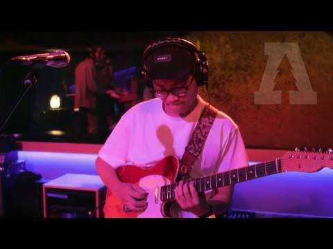 Sunset Rollercoaster - My Jinji | Audiotree Live