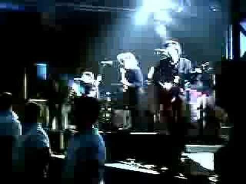 Mando Diao 11.11.06 stuttgart white wall