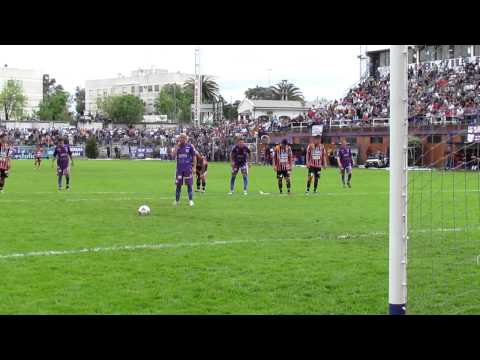 06/10/12 Villa Dálmine 0 - Chacarita Juniors 3